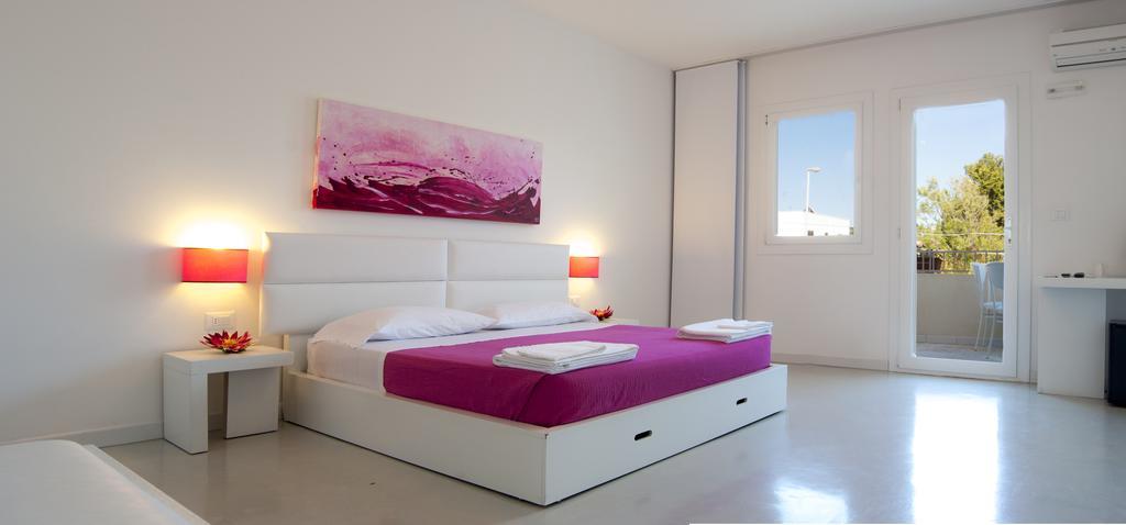 Hotel Beach Salento 마리나 디 페스콜루스 외부 사진